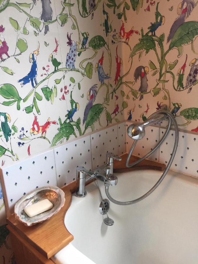 Lou'S B&B Theale  Εξωτερικό φωτογραφία
